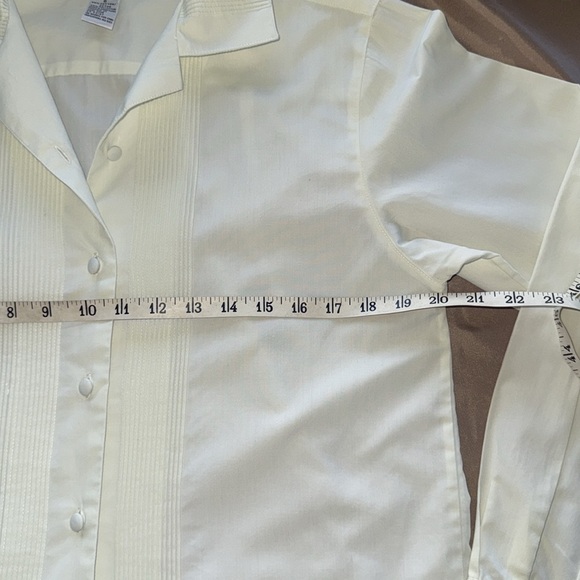Vintage Talbots Classic Cream Ivory Pin-Tuck Button-Up Blouse Tuxedo Stripe Sz 6 - Picture 5 of 9